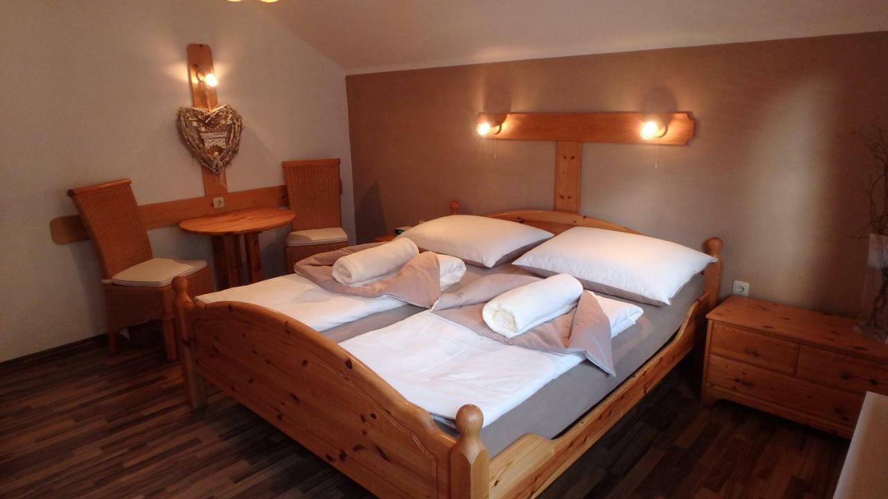 Haus Alpenblick Apartamento Obertraun Exterior foto